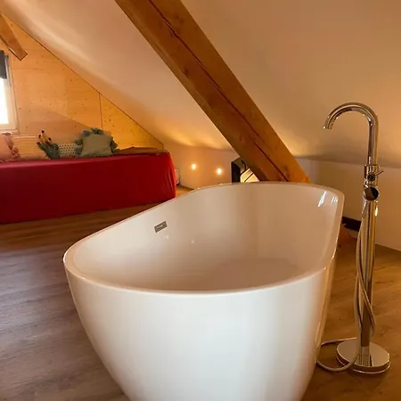 Blackforest Homestay Apartments & Chalet Herrischried Eksteriør billede